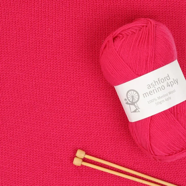 Ashford 4ply Merino 801fuchsia