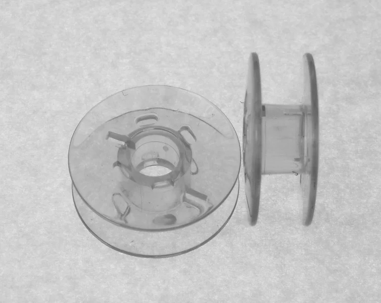 Bobbin Plastic Pfaff 9033p
