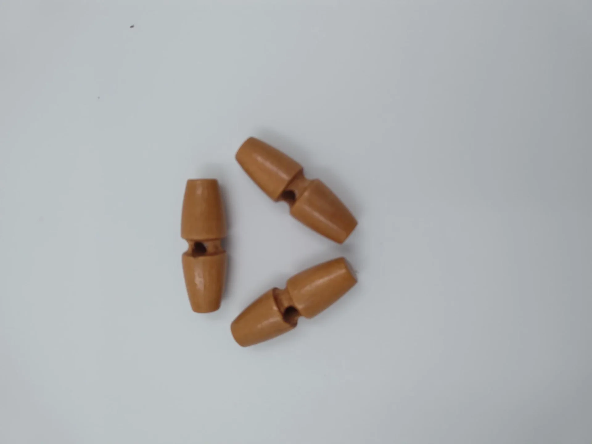 Button 20697 Toggle 30mm Med Wood