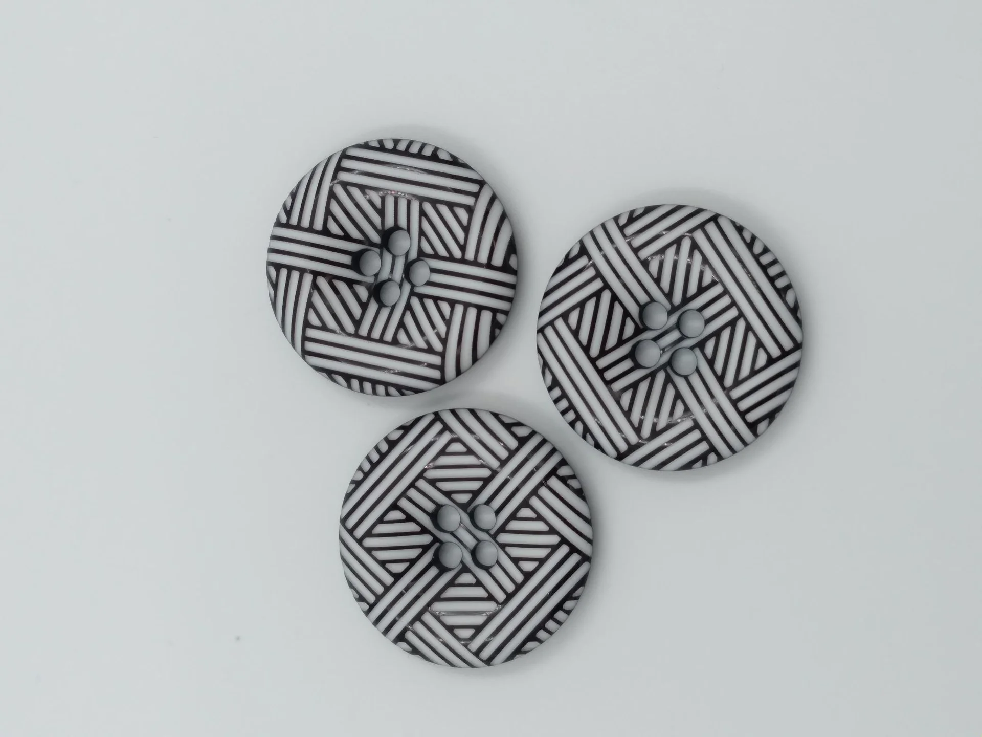 Button 5a17472 36 Black White
