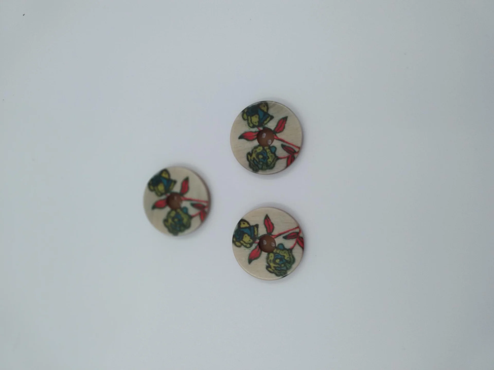 Button IA 41086 44 857 Floral