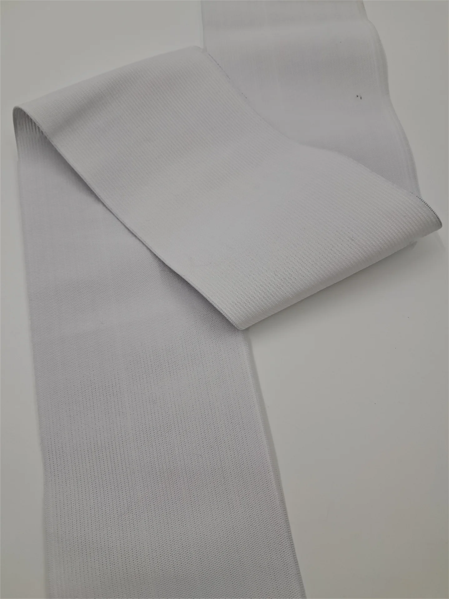 Elastic Knitted White 100mm 13018