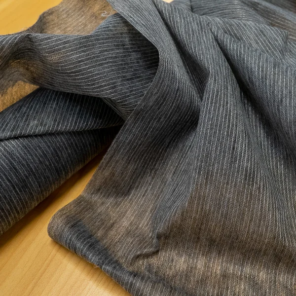 Interfacing Thread Insert Black 90cm