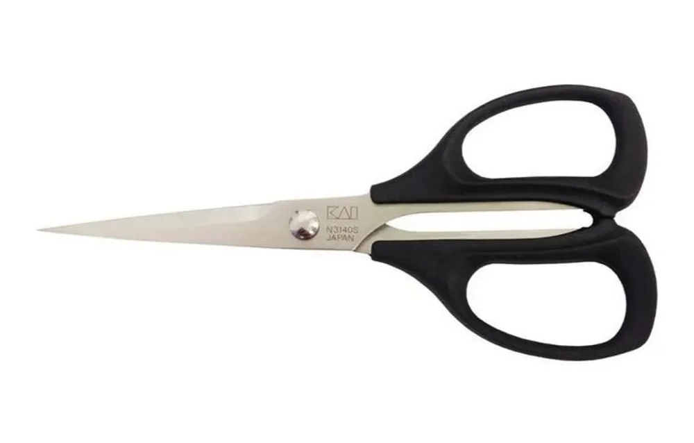 Kai Embroidery Sharp Point 14cm N3140s