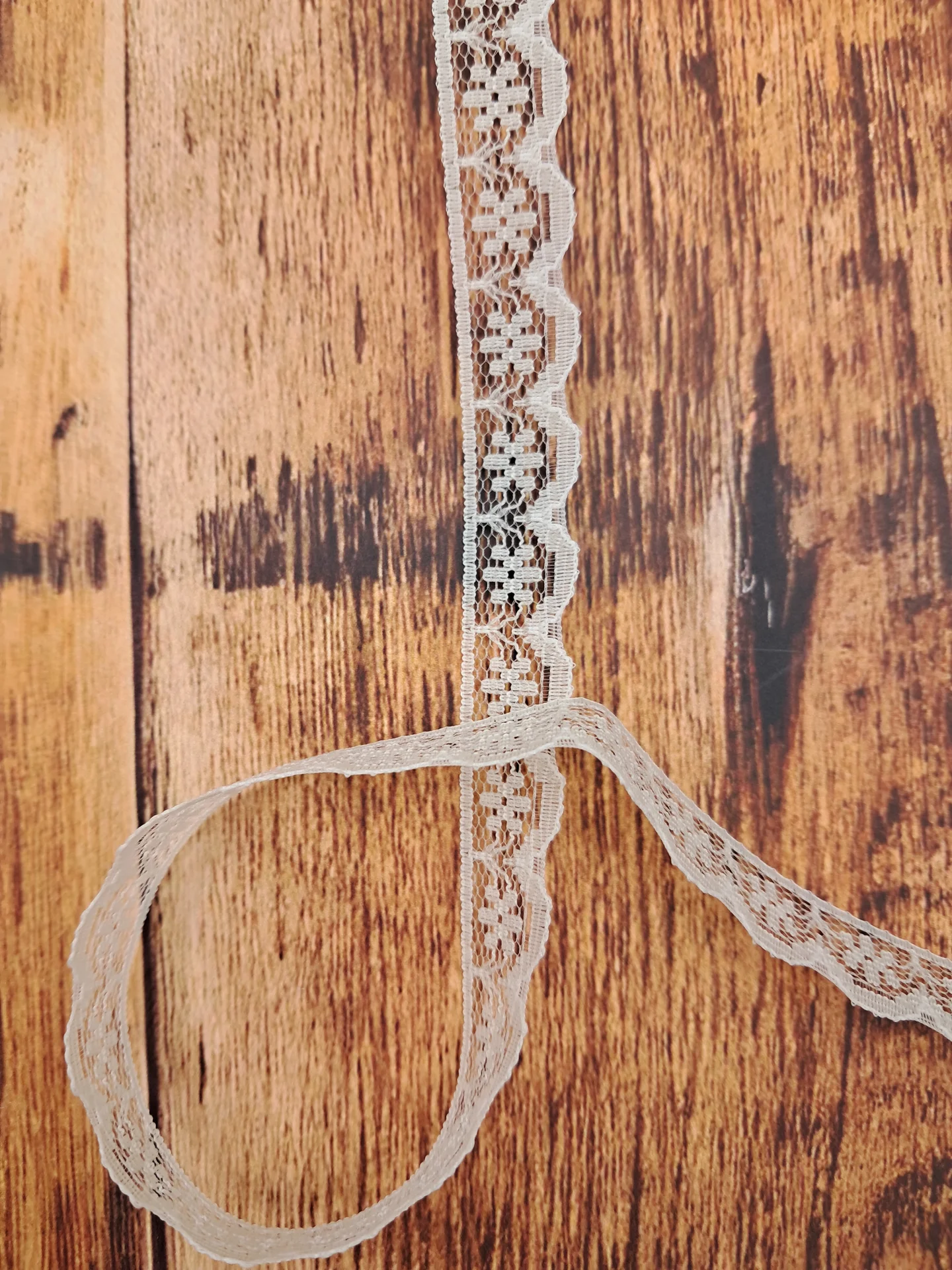 Lace 61662 12mm Flat Ivory