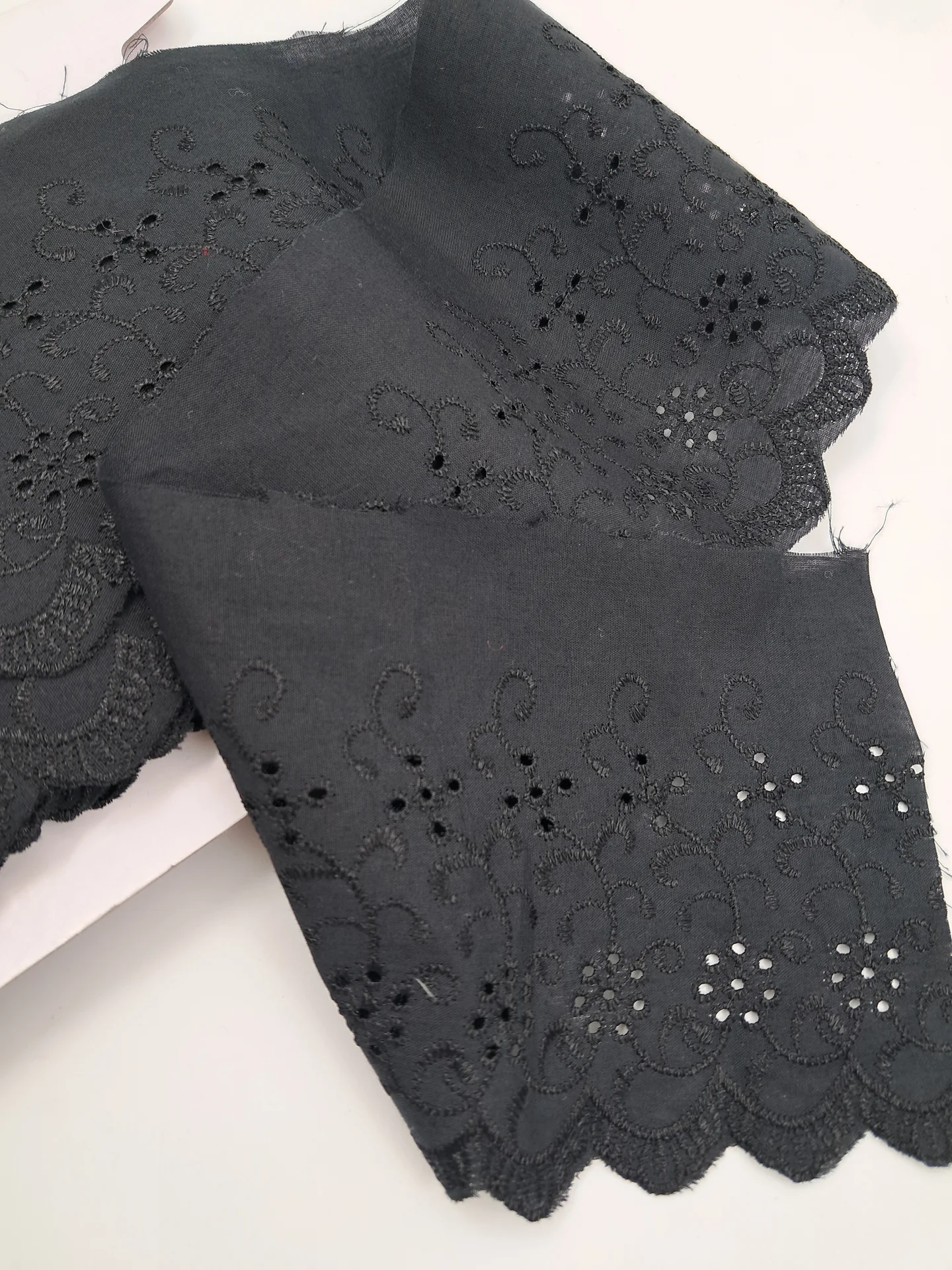 Lace Cambric 0011 132mm Black