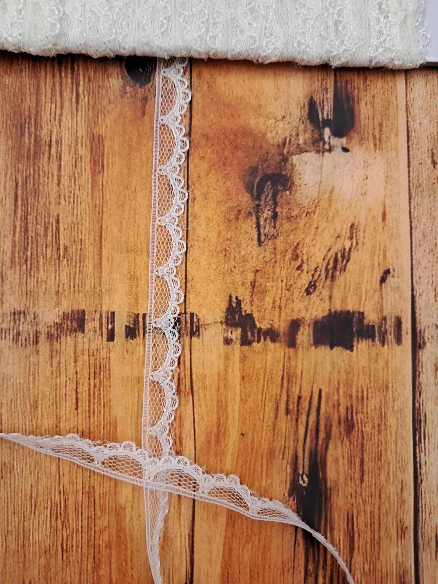 Nylon Lace Cream 10mm NL 685