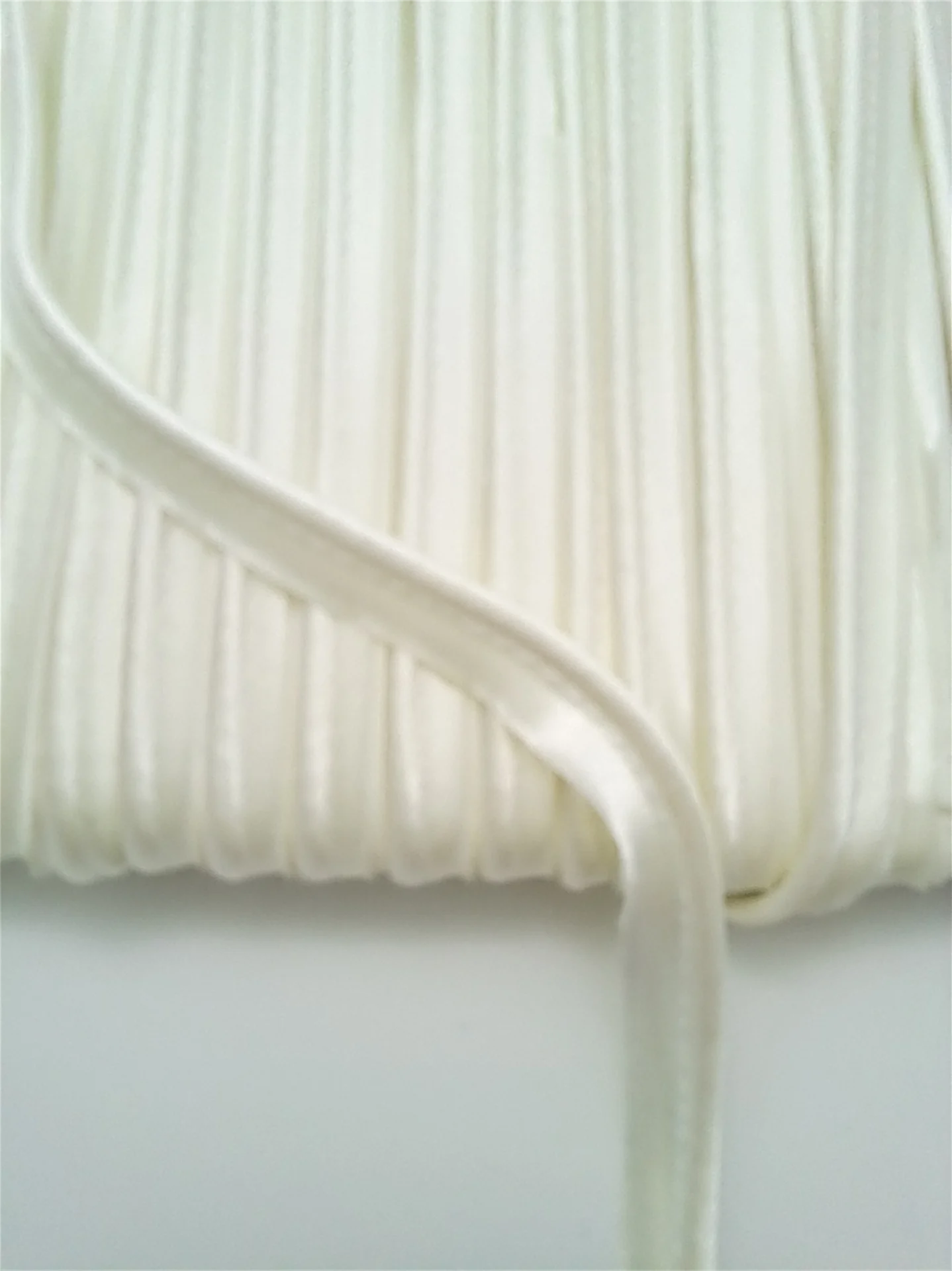 Piping Ready Made Satin Cream SP 6