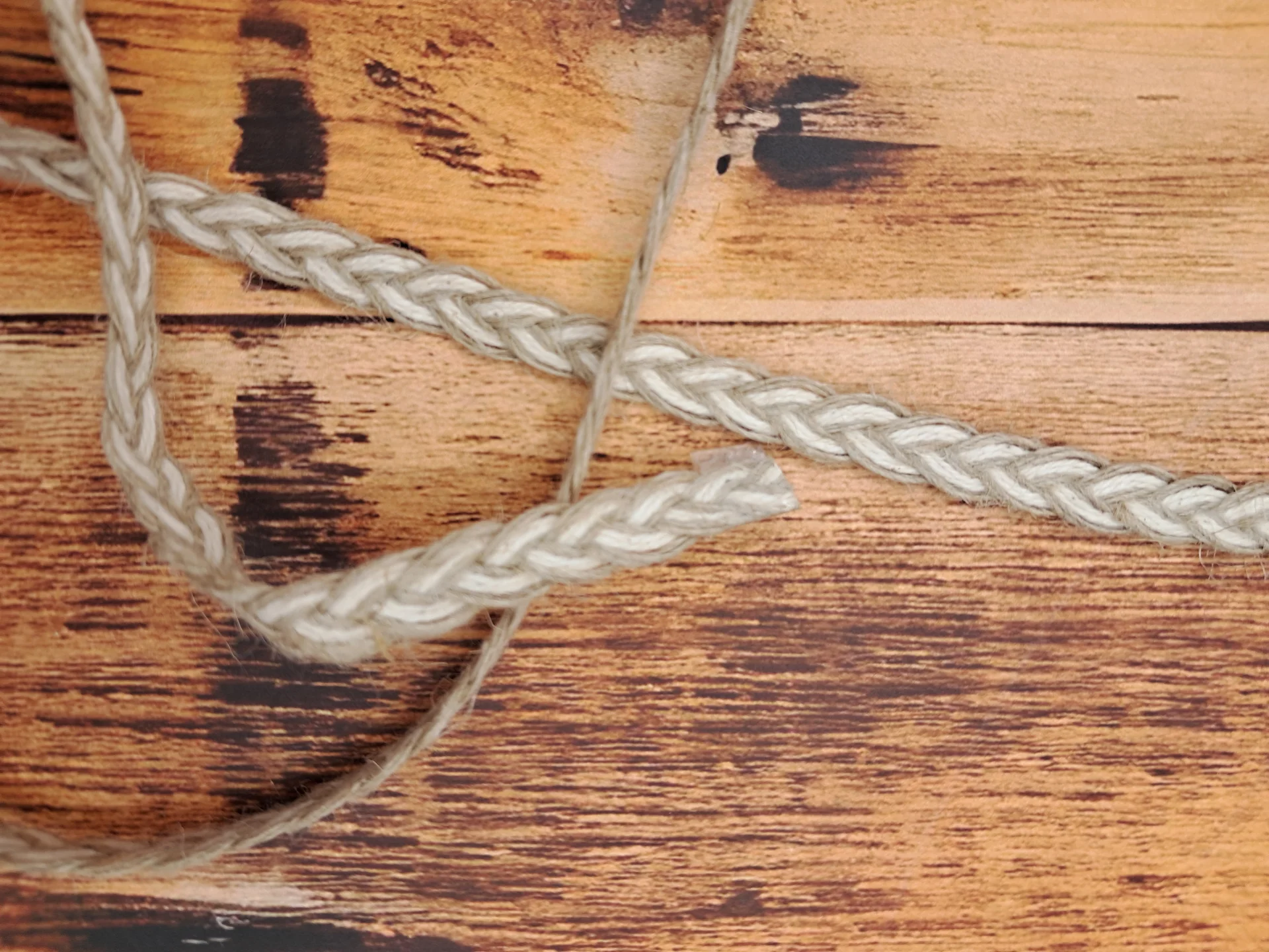 Trim Plaited Natural Jute 76019
